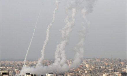 Sulmi me raketa rrezikon ambasadën shqiptare në Izrael