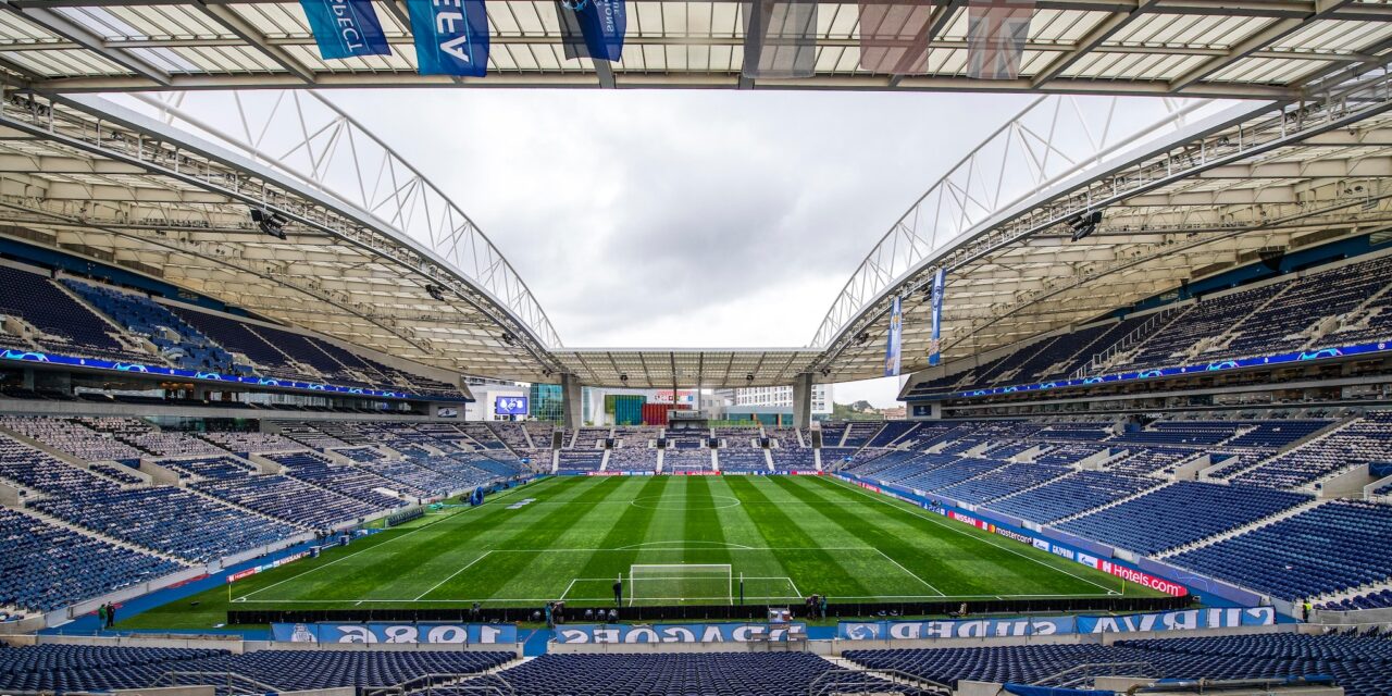 Finalja e Champions League do të luhet në Porto