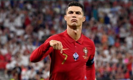 “I papërmbajtshmi” Ronaldo, barazon rekordin më të rëndësishëm