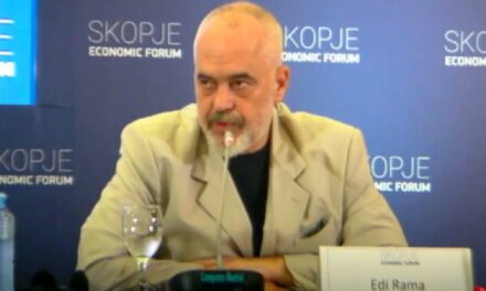 Rama nga Shkupi për shtyrjen e negociatave: Një dështim i BE-së