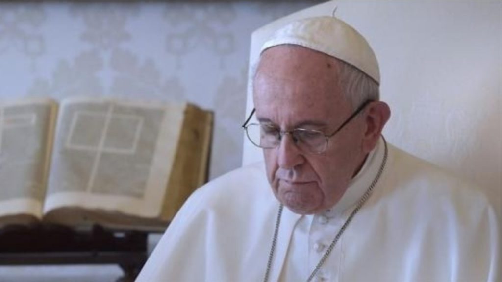 Papa Françesku shtrohet në spital, do të kryejë një ndërhyrje kirurgjikale
