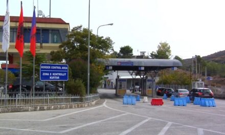 Qeveria greke zyrtarizon hapjen e kufijve me Shqipërinë