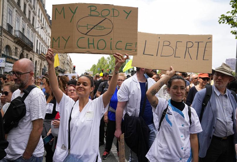 Europë: Protesta kundër vaksinimit me detyrim