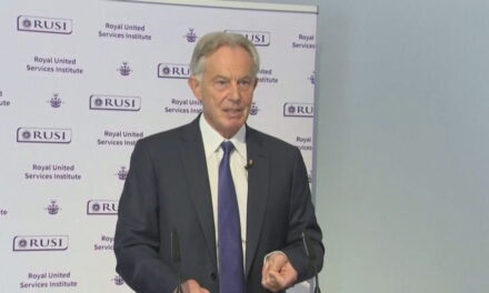 “Islamizmi, rrezik për sigurinë”, Blair paralajmëron për sulm me armë biologjike
