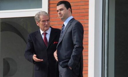 “Lul, mos u përziej në këtë punë”, Berisha tregon bisedën me Bashën dy muaj para përjashtimit