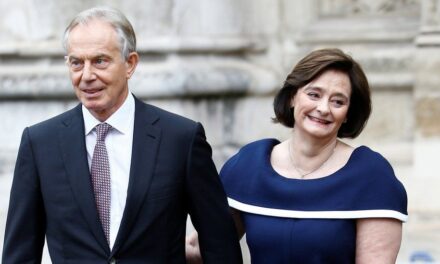Pandora Papers: Cherie dhe Tony Blair kursyen 312 mijë paund pasi blenë një pronë në emrin e kompanisë offshore
