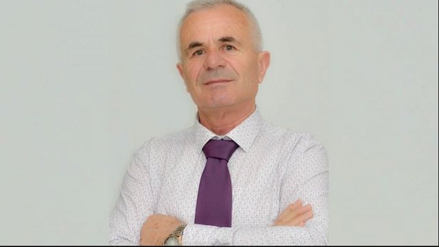 Takimi “sqarues” në Vlorë përfundoi në grushte/ Si u dhunua nga biznesmeni, kryetari i bashkisë