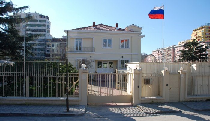 Vdekja e 4 turistëve në Qerret, reagon ambasada ruse në Tiranë