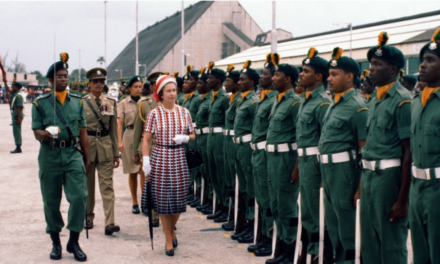 Lind një tjetër republikë: Barbados feston largimin mbretëreshës së Britanisë