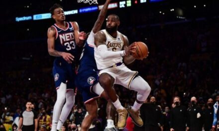 NBA, LeBron James thyen rekordin e Krishtlindjes së Kobe Bryant