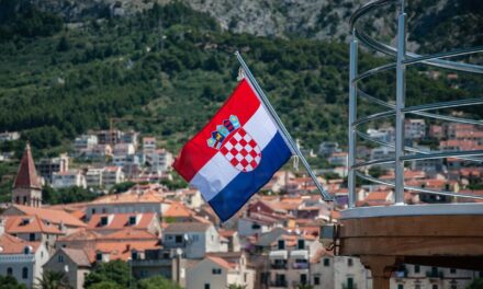 Kroacia është një hap më afër anëtarësimit në zonën pa kufij Shengen