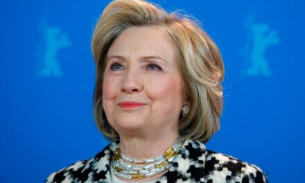 WSJ: Hillary Clinton sërish kandidate presidenciale?