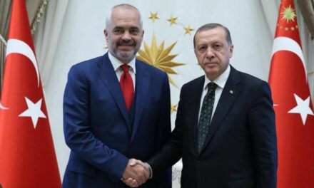 Orët e vizitës së Erdogan në Shqipëri dhe akset që bllokohen