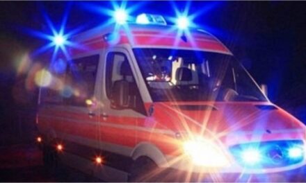 Plagoset me armë zjarri një 34-vjeçar në Lezhë, niset me urgjencë drejt Tiranës