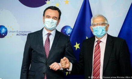 BE kërkon që referendumi në Serbi të mbahet edhe në Kosovë, Kurti: Vetëm përmes postës