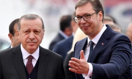 Erdogan dhe Vuçiç bien dakord të ndërmjetësojnë për krizën në Bosnjë