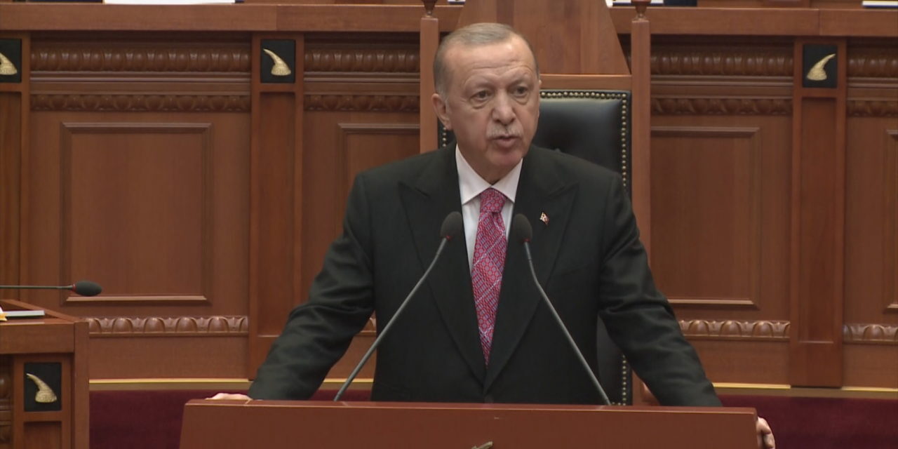 Nga roli i Shqipërisë në Ballkan tek lufta kundër Fetos, çfarë tha Erdogan në Kuvend