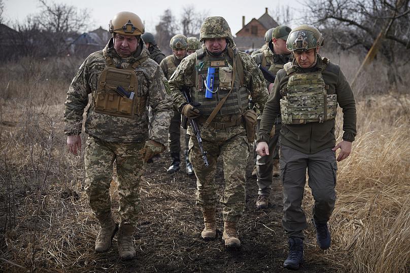 Si hyhet në NATO dhe a është vërtet Ukraina pranë anëtarësimit?