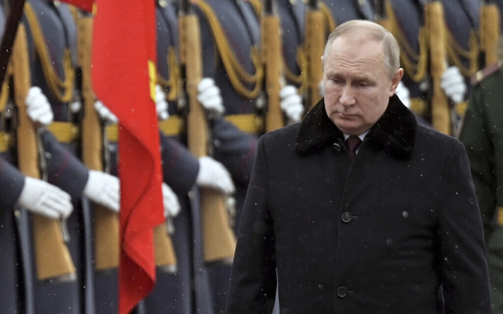 Putin po arreston gjeneralët për dështimin në Kiev
