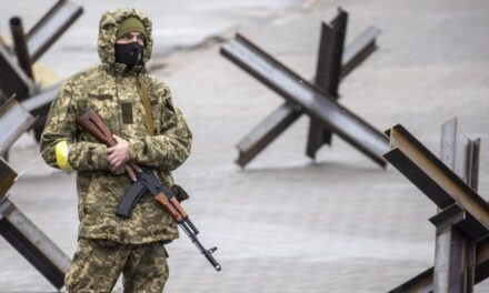 Si mund të përfundojë lufta në Ukrainë? Pesë skenarët