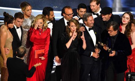 “Coda” fiton Oscar-in si filmi më i mirë, Will Smith godet komedianin Chris Rock