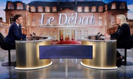 Debat i nxehtë televiziv Macron-Le Pen: Kush e fitoi përplasjen në TV