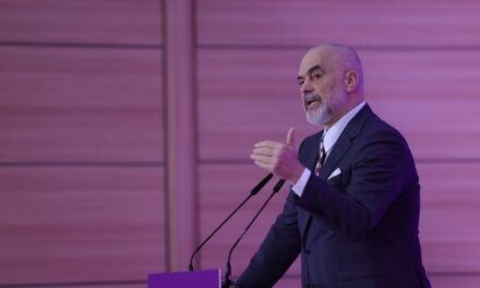 Rama: E gjithë Shqipëria do ta shohë Ilir Metën përpara SPAK-ut