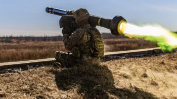 Konfirmimi nga Peleshi: Shqipëria do të armatoset me antitankun më të mirë në botë