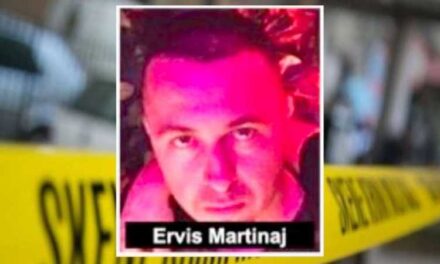 “Më 5 gusht, Ervis Martinaj nën shoqërinë e vajze të njohur në një hotel në Durrës”
