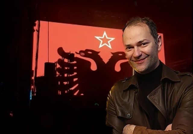 Flamuri me yllin komunist, reagon këngëtari Alban Nimani: Këngë parodike, jam vetë nga familje e persekutuar