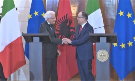 Mattarella takon Begajn: Shqipëria, vend i një rëndësie parësore për Italinë