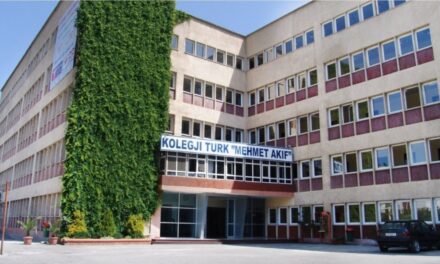 Gjykata Administrative rrëzon padinë e kolegjit turk për heqjen e licencës