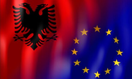 Rikthimi i vizave për shqiptarët? Ministria e Jashtme: Lajme për të dëmtuar Kosovën