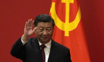 Xi Jinping merr mandatin e tretë presidencial: Bota ka nevojë për Kinën