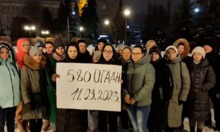 Gratë ruse protestë kundër Putinit: Po i dërgon bijtë tanë si qengjat në thertore